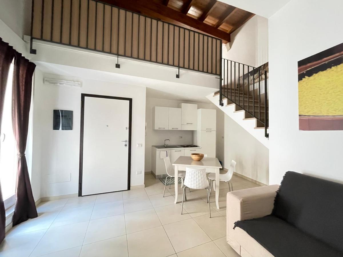 Casa Mamma Elvira Bed & Breakfast Lecce Exterior photo