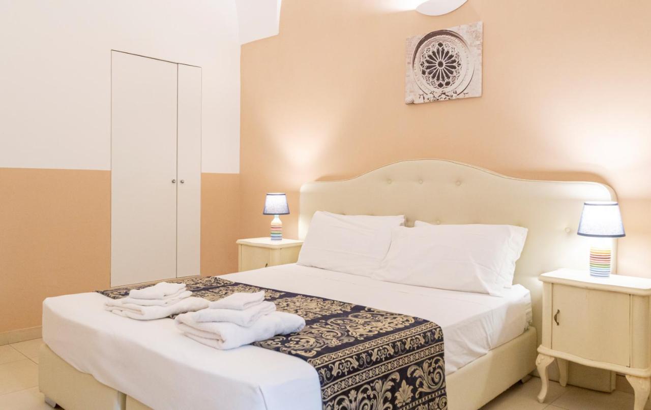 Casa Mamma Elvira Bed & Breakfast Lecce Exterior photo